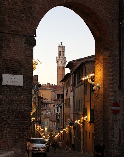 Contrada dell'Onda, Siena